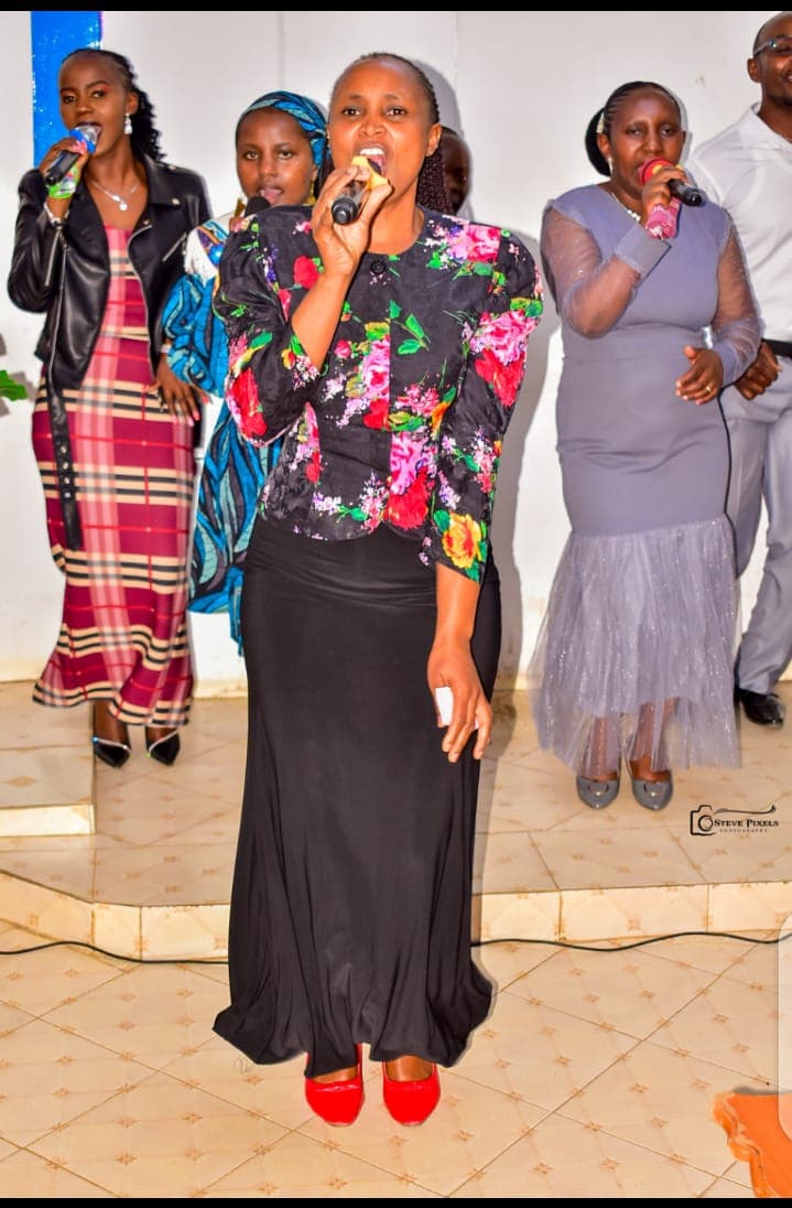 Praise and Worship Ministry image 3